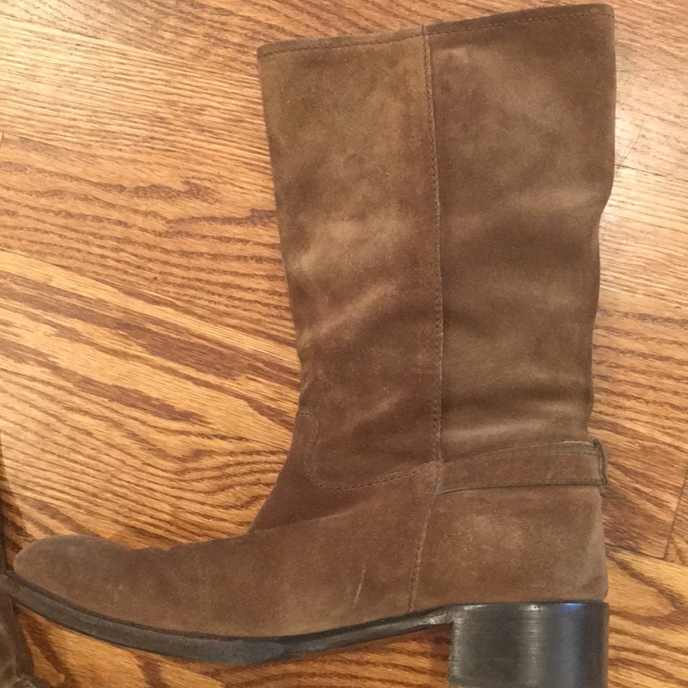 Prada suede boots; - Picture 6 of 7